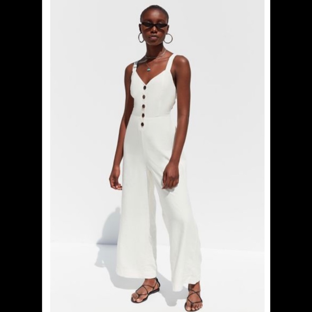 Urban outfitters - like NEW - worn once